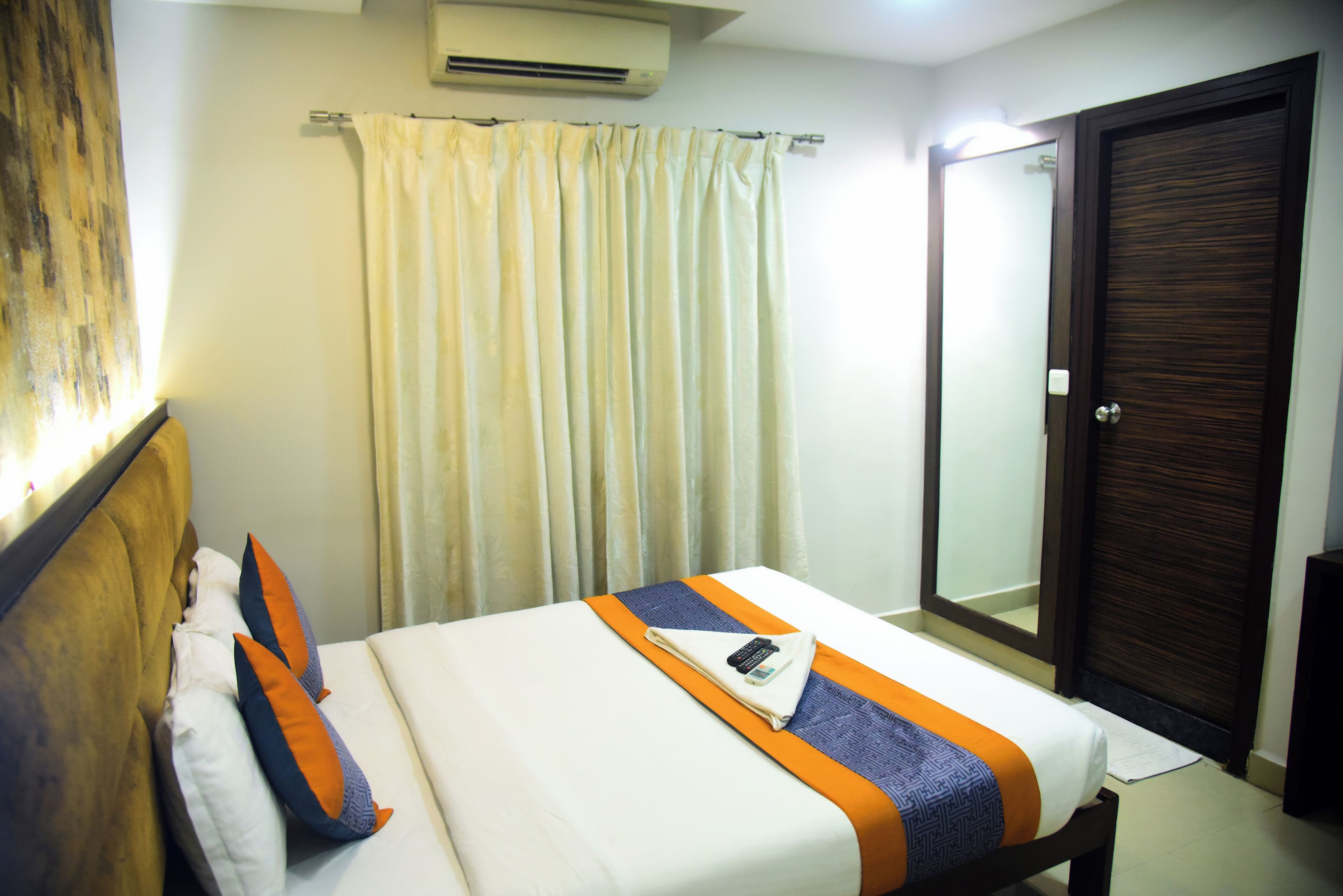 Foto - Pine Tree Signature