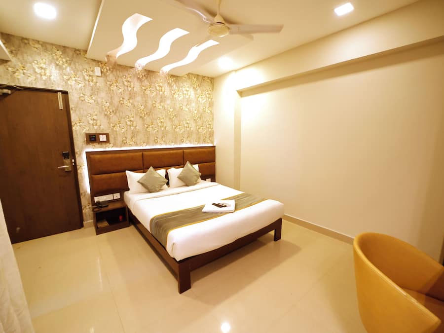 Deluxe Double Room, 1 Double Bed | Free WiFi