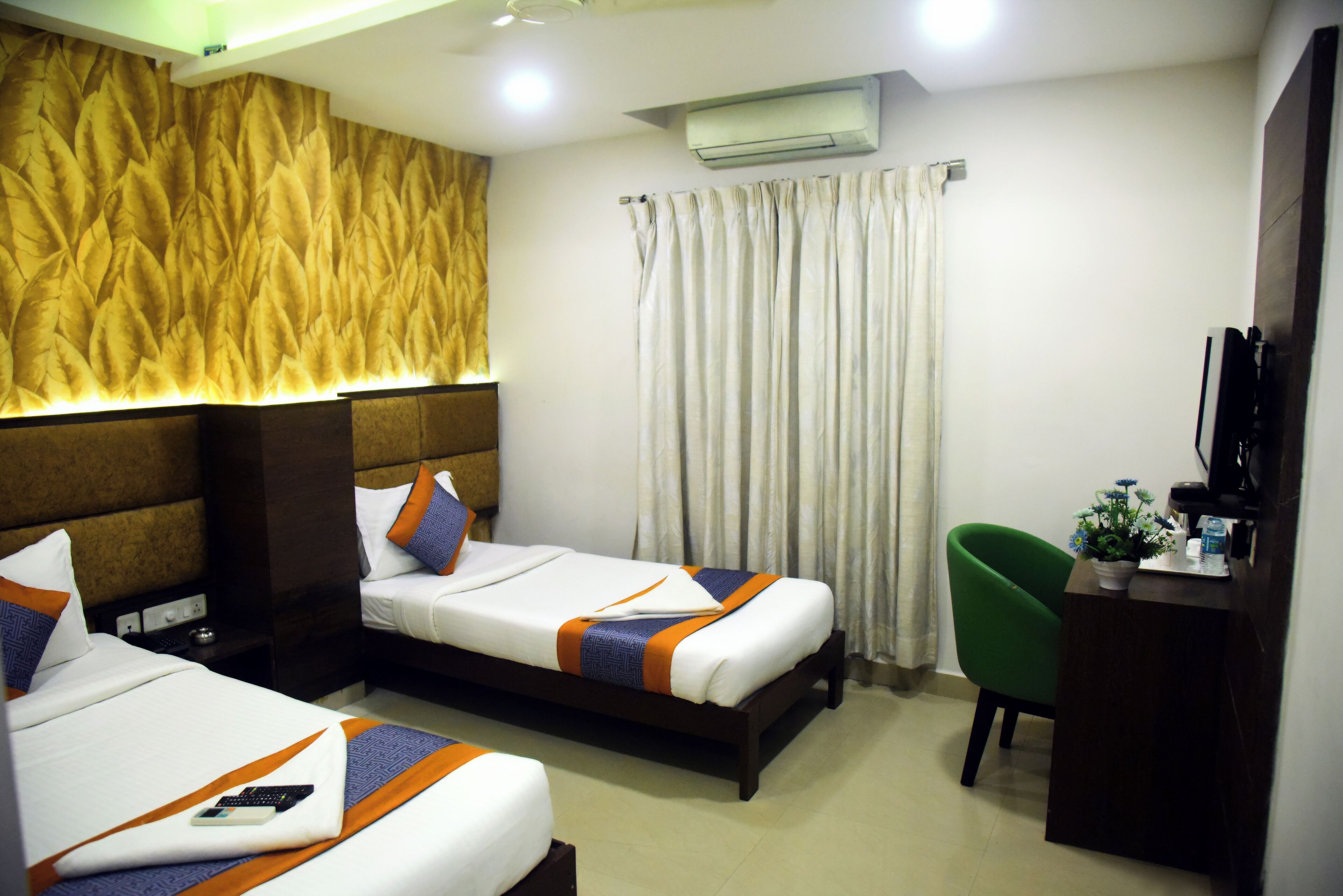 Photo - Pine Tree Signature