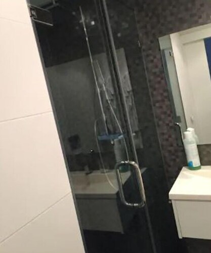 House for 2 Adults 2018