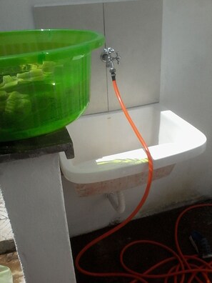 独立别墅, 2 间卧室 | 起居区 | 电视