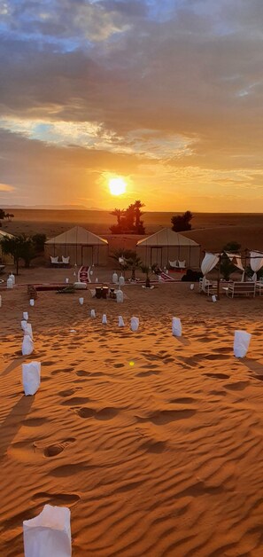 Exterior - Tangerine Sky Camp (Rissani)