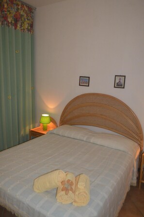 2 soveværelser, strygejern/strygebræt, weekendseng, gratis Wi-Fi