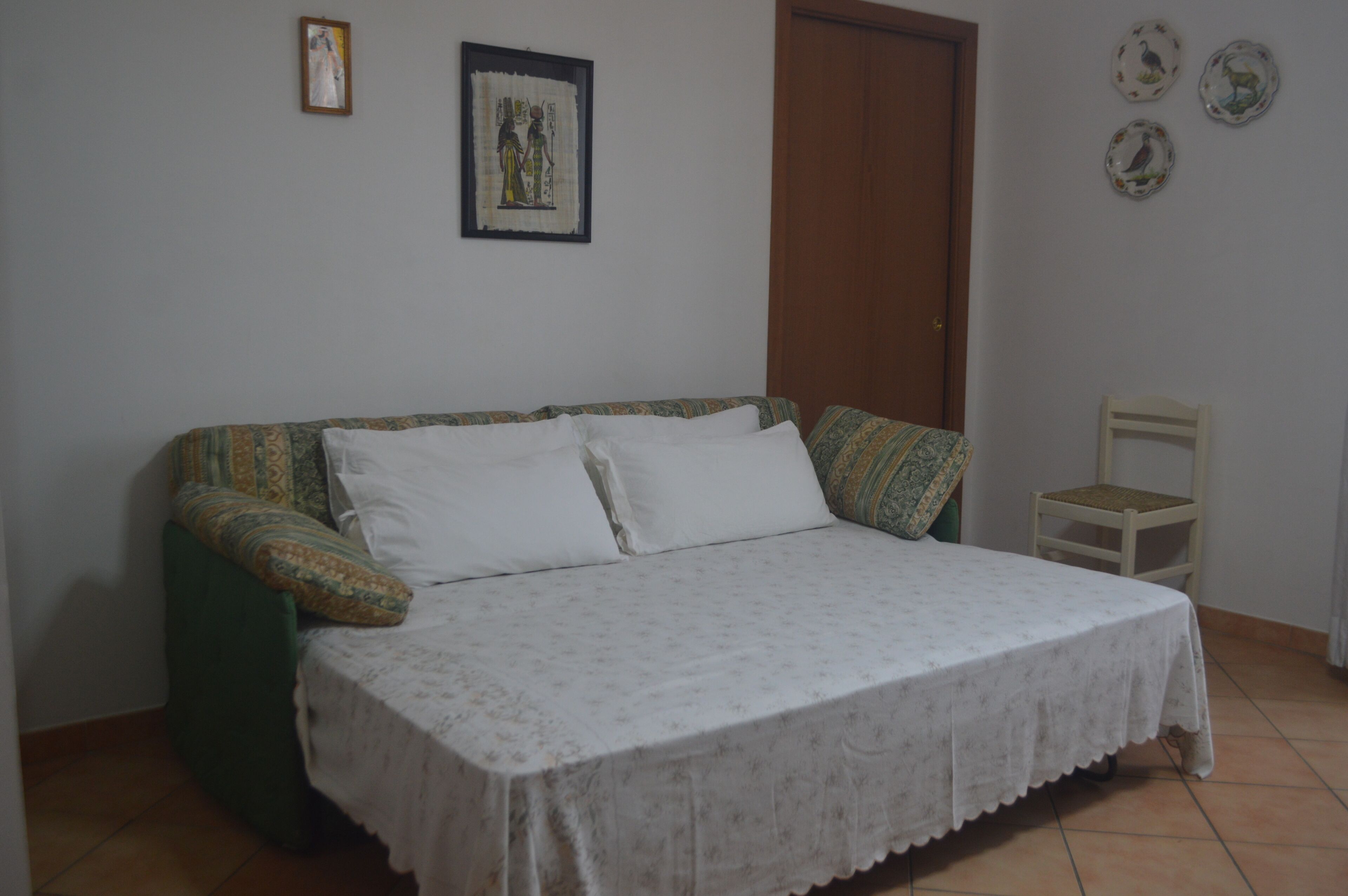 2 室のベッドルーム、アイロン / アイロン台、旅行用ベビーベッド、WiFi (無料)