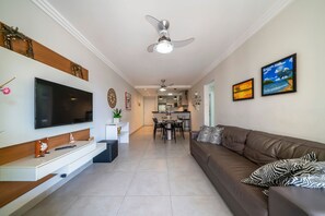 Apartment | Living area | Smart TV