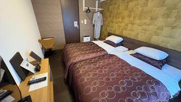 Soundproofing, free WiFi, bed sheets