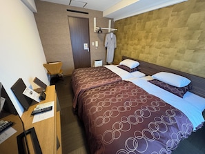 Basic Twin Room, 2 Bedrooms, Non Smoking, Mountain View | Soundproofing, free WiFi, bed sheets - Comfort Stay Miyabi (Chichibu)