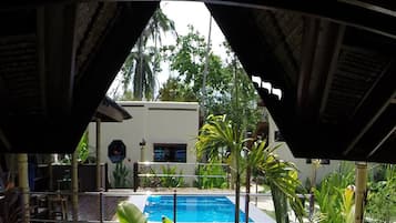 Outdoor pool, sun loungers