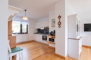 Køleskab, mikrobølgeovn, ovn, opvaskemaskine