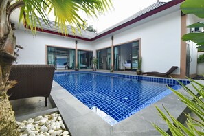 Private pool - T.K Natural Pool Villa (Krabi)