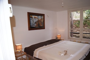 4 Schlafzimmer, BĂŒgeleisen/BĂŒgelbrett, kostenloses WLAN