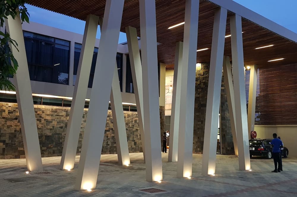 Le Elementos Boutique Hotel