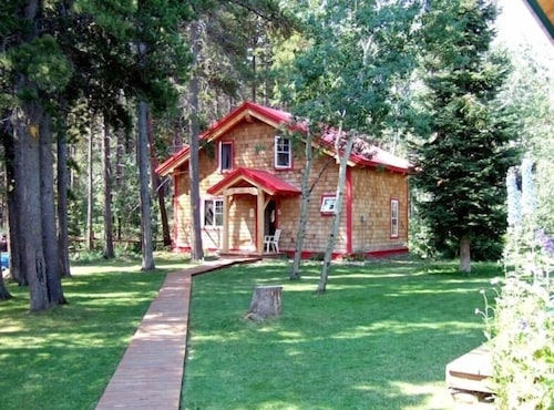 Wooden guest cottage