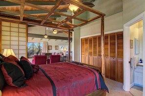 5 bedrooms, iron/ironing board, free WiFi, bed sheets