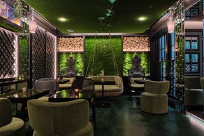 Cocktail bar - The Gyle - Kings Cross St Pancras, London (London)