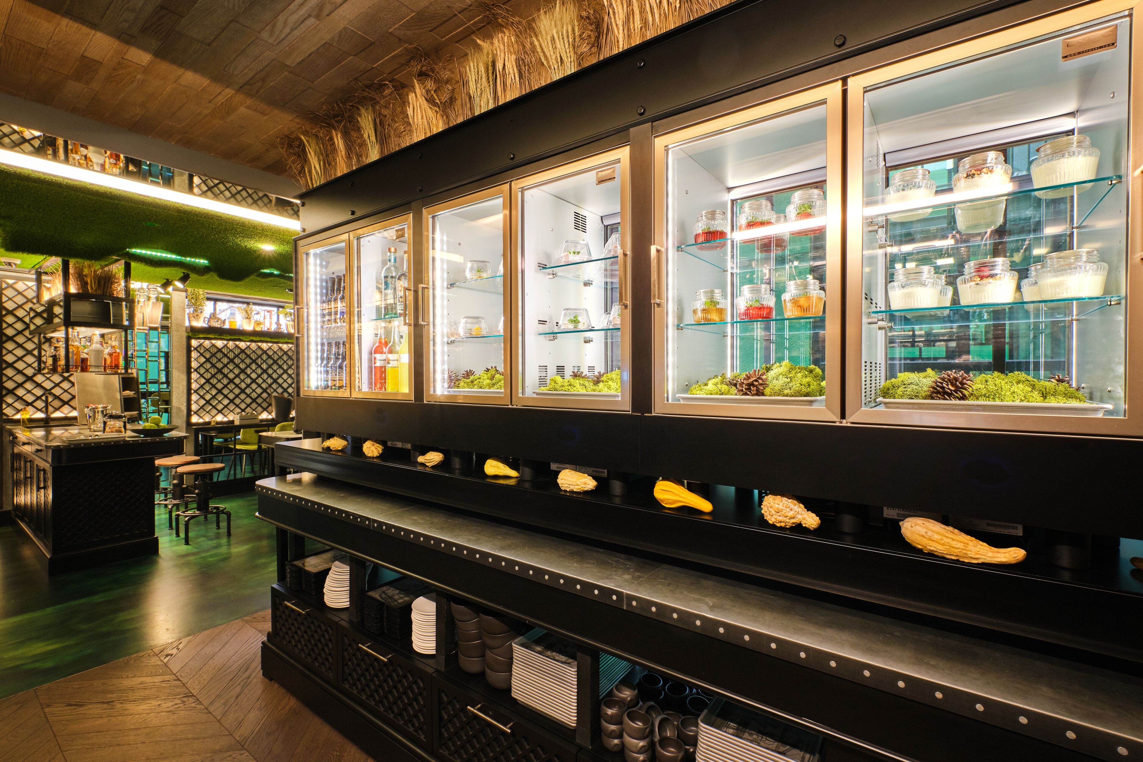 breakfast (gbp 14.50 per person)