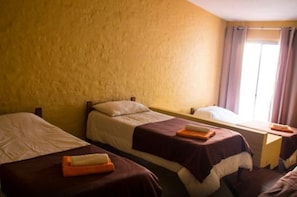 16 bedrooms, free WiFi, bed sheets, wheelchair access