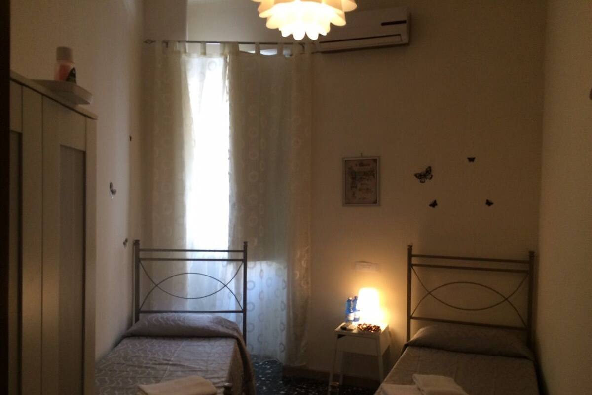 1 bedroom, in-room safe, individually decorated, blackout curtains