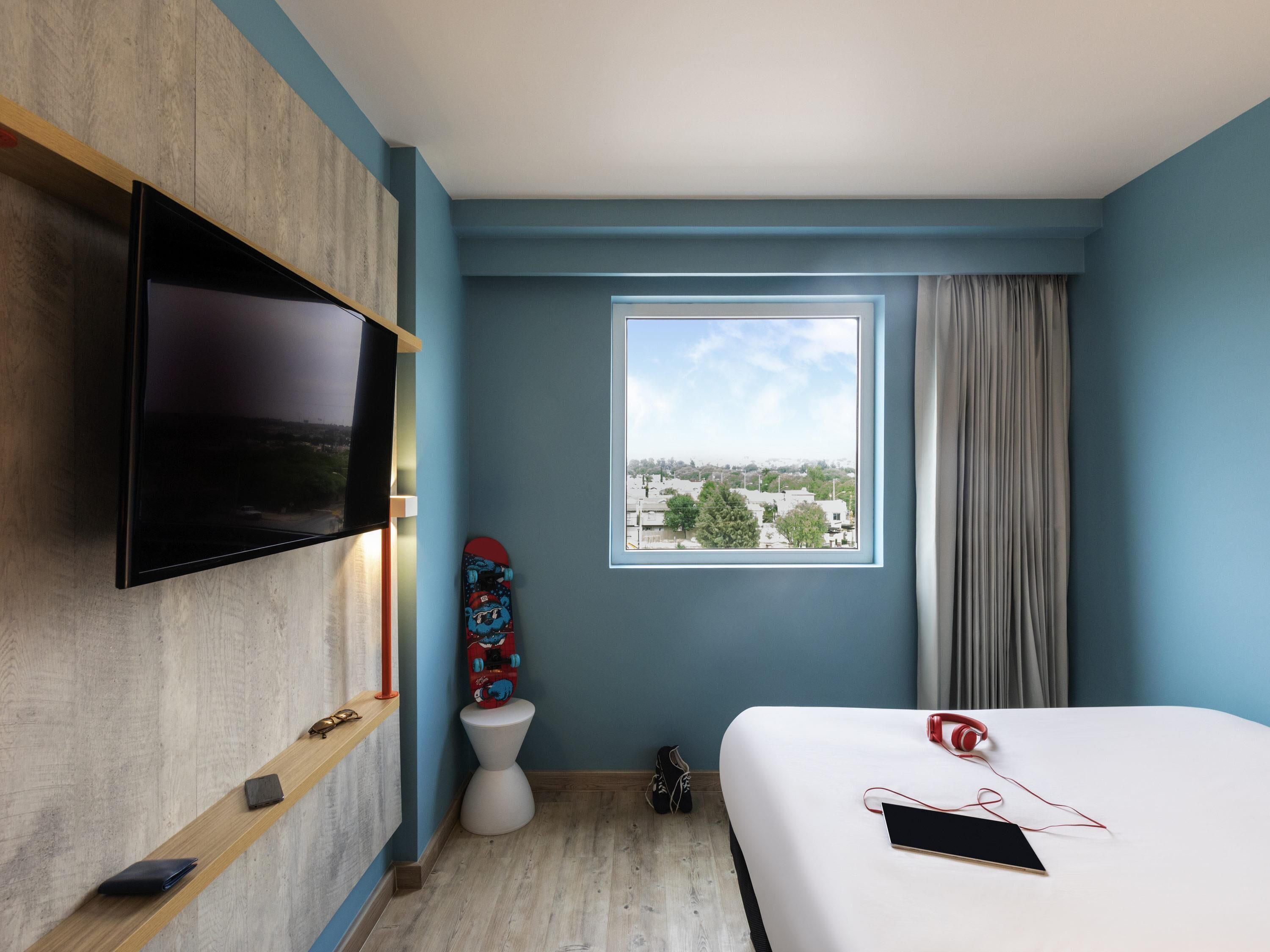 Kamar Standar, 1 Tempat Tidur Queen | Brankas, kedap suara, Wi-Fi gratis, dan seprai linen