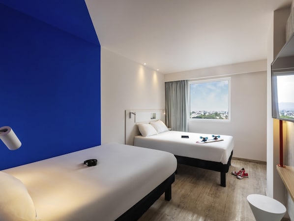 In-room safe, soundproofing, travel cot, free WiFi