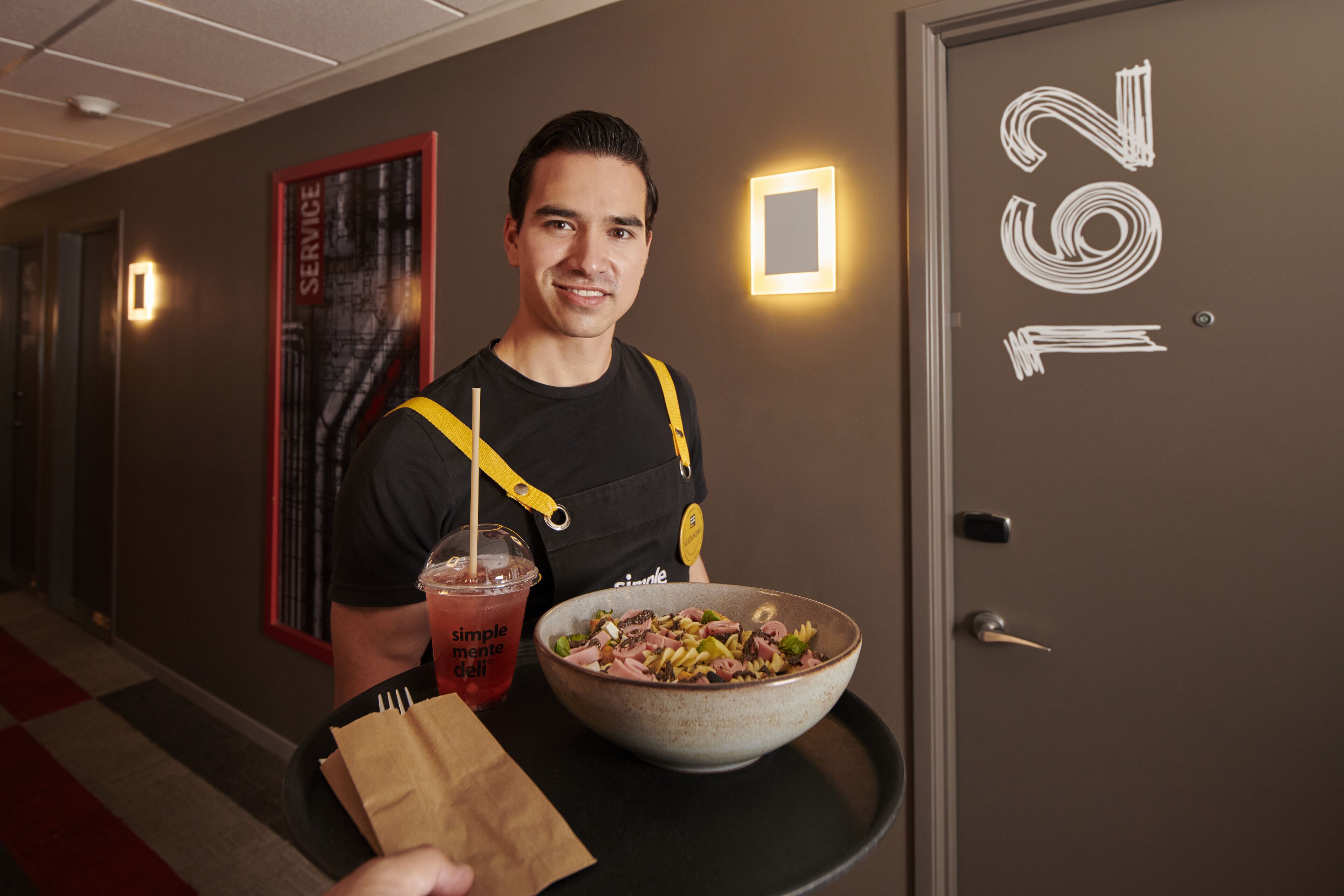 room service – dining