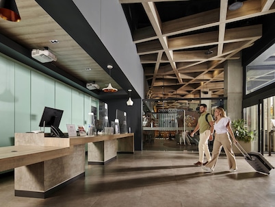 ibis Torreon