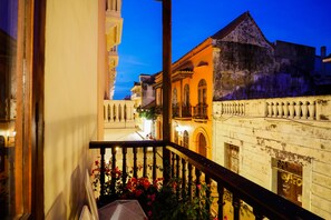 Deluxe Room, 1 King Bed, Non Smoking, Balcony | Balcony - Casa Bugó (Cartagena)