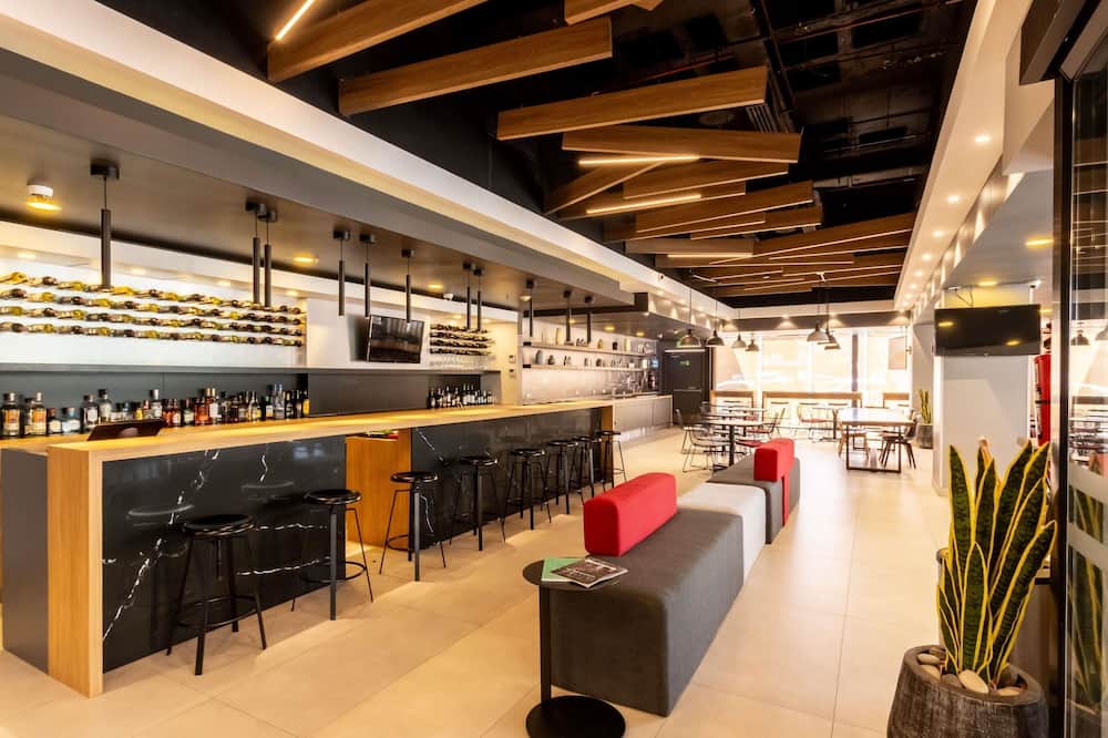 Ibis Tijuana Zona Rio