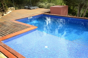 Newly built pool and deck