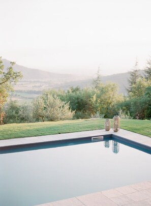 Piscina all'aperto