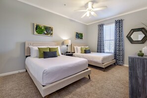 3 bedrooms, desk, iron/ironing board, travel cot