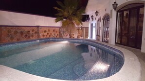 Piscine extérieure
