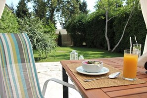 View from property - Hotel George (Nadarzyn)