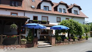 واجهة المنشأة