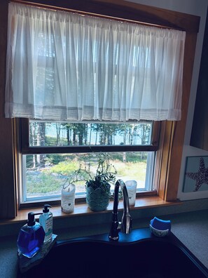 Interior - Private Ocean Beach Front House (Hancock)