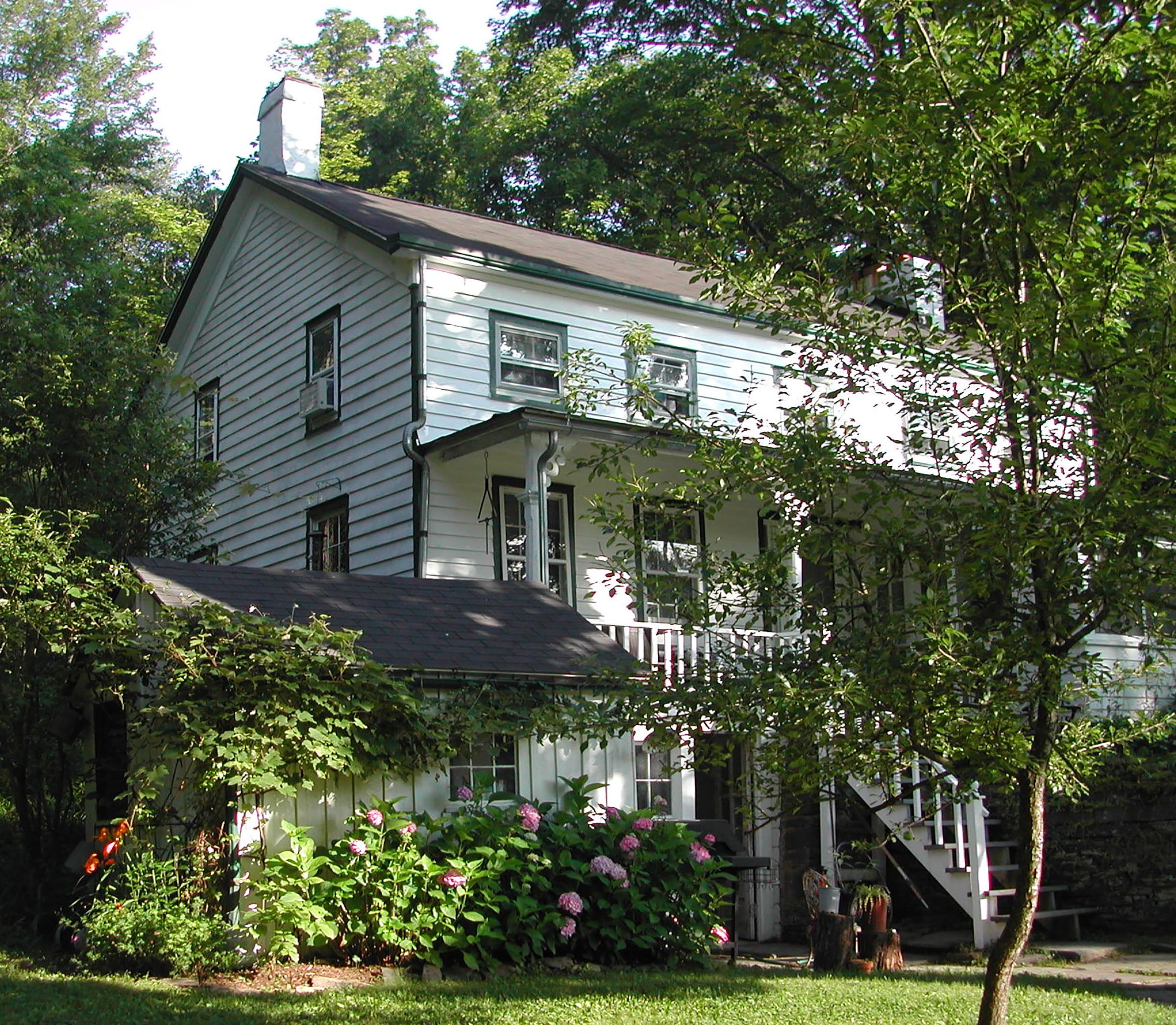 Cozy, quiet, stream-side 1850s farmhouse with meadow, garden and mountain views