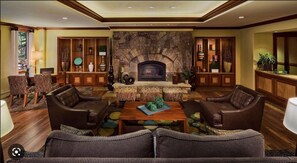 Interior - Hilton's Valdoro Lodge: Spring Break - March 8-15, 2025 (Breckenridge)