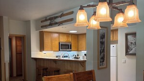 Unclassified image, 4 of 17, button - Snowcreek Resort Vacation Rental 871 (Mammoth Lakes)