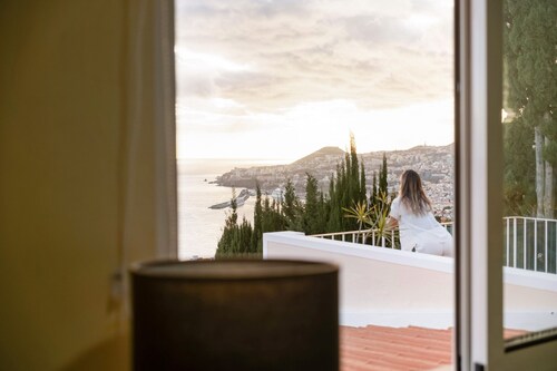 Funchal Bay View Villa by Madeira Sun Travel