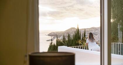 Funchal Bay View Villa by Madeira Sun Travel