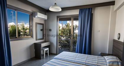 An apartment that sleeps 3 guests in 1 bedroom