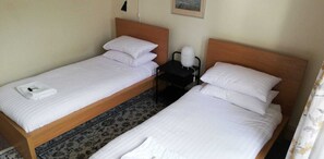1 quarto, ferros/tábuas de passar roupa, Wi-Fi, roupa de cama