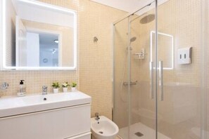 أحواض استحمام، مناشف