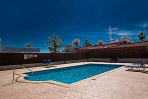 Pool - An apartment that sleeps 5 guests  in 2 bedrooms (Unknown)
