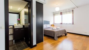 1 bedroom, iron/ironing board, free WiFi, bed sheets