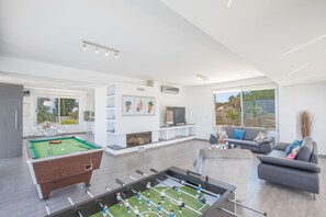 Spielezimmer