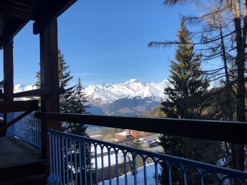 ARC 1800 2-room apartment, ski-in/ski-out, quiet in the heart of the resort