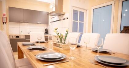Zythogite Apartment 8 people with garden, bbq