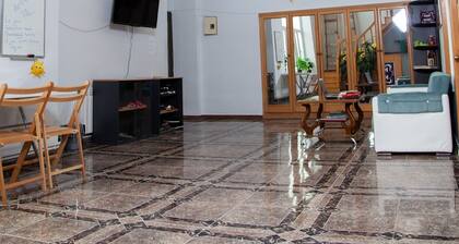 Good Baku hostel and tours