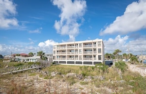 Exterior - Fantastic Oceanfront Corner Condo with Panoramic Views and Private Pool (St. Augustine Beach)